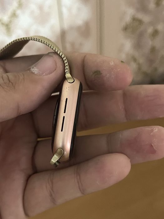 Эплвотч  продам срочно