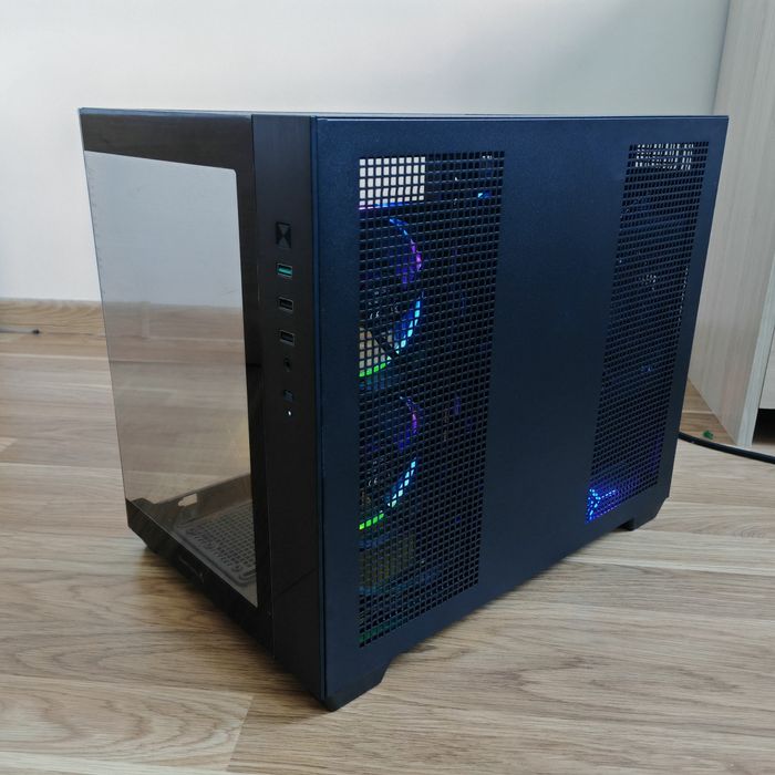 Гейминг компютър  R5 3600, RX6700XT, 2TB, 16GB RAM