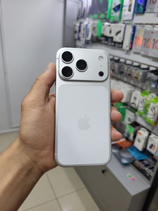 IPhone 17 Pro 256Gb 100% esim