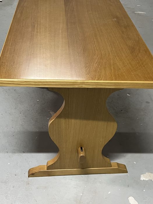 Masă din stejar masiv   NOUĂ