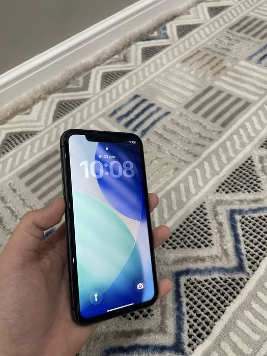 Продам айфон 11 128гб