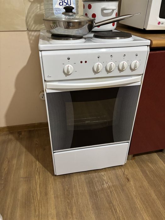 Металлическая электронная печь(нерабочая)