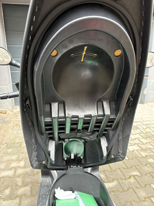 Yamaha Xmax 250 cc перфектен топ топ