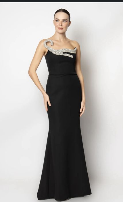 Официална черна рокля “Dizi”