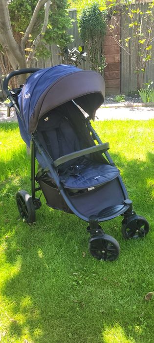 Коляска прогулочная Joie Litetrax 4