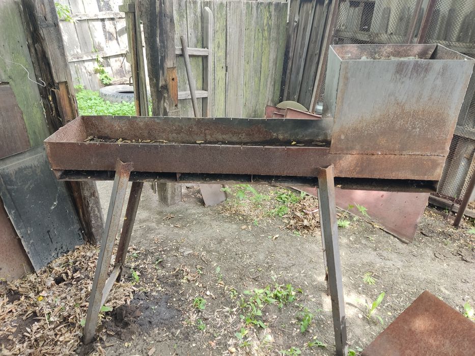 Б/у мангал в отличном состоянии