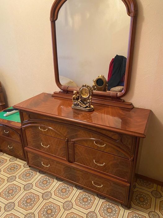 Продам всю мебель