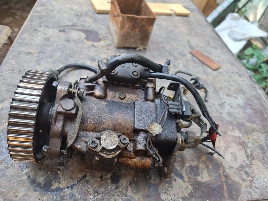 Продавам ГНП Bosh оригинално за Ауди 80 B4 1.9 tdi 90 hp