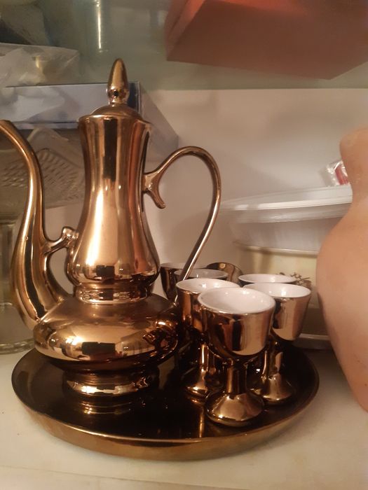 ,чайные пары,бокалы ,вазы стаканы,