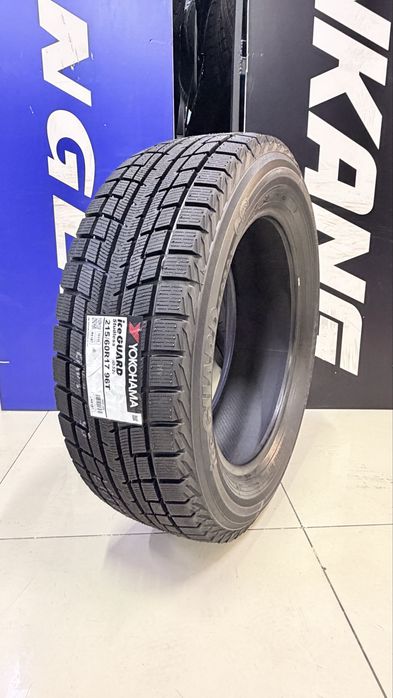 Зимние Шины 215/60/R17 IG52c