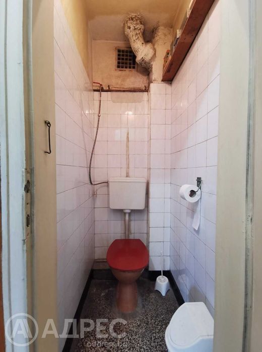 Тристаен апартамент, Здравец, 71 кв.м., ет. 3/4, без подобрения