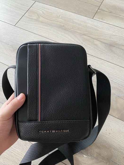 Барсетка Томии оригинал