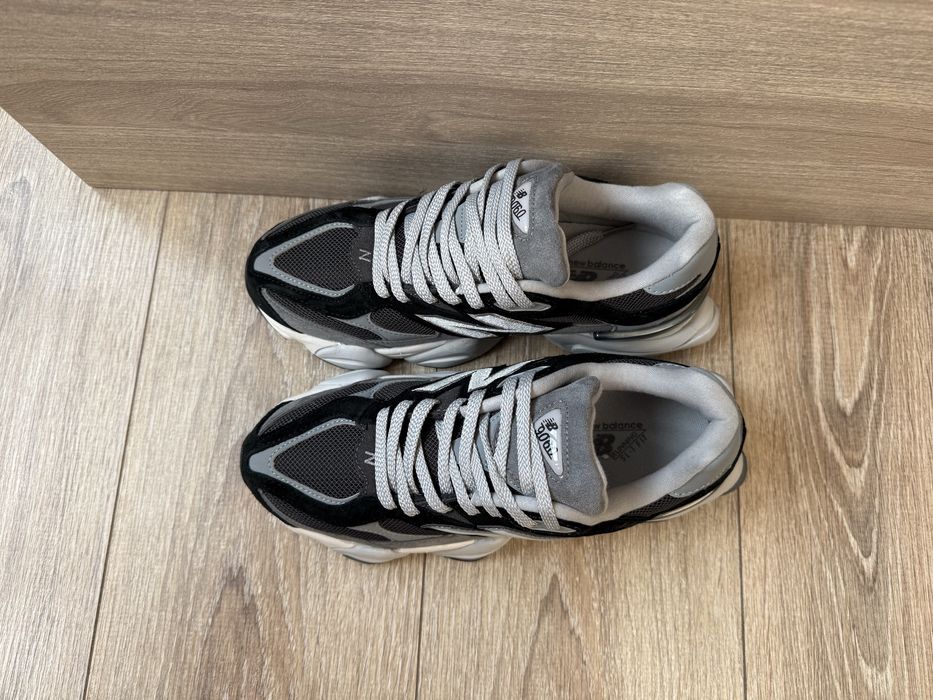 New Balance 9060 Black/Grey