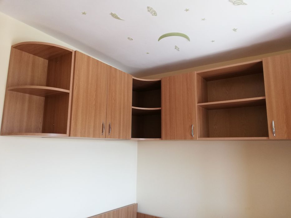 Vand dormitor utilizat, in stare foarte buna