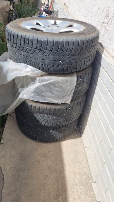 шина сдисками на Мерседес W211