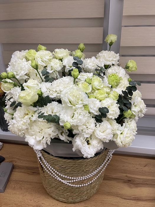 Свежие Цветы Эустомы