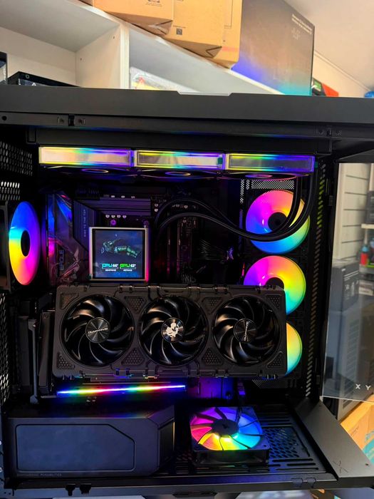 PC Ryzen™ 9 9950X3D/X870E /RTX 5090/Ram 128GB/SSD 2TB/ AIO Glacier 360 /Sursa 1350W Platinum/Garantie/TVA!