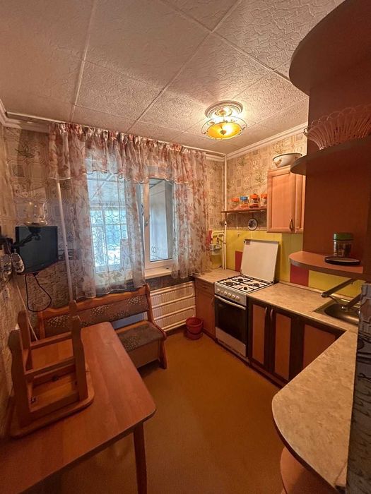 Продам 2-х комнатную квартиру в районе Уюта