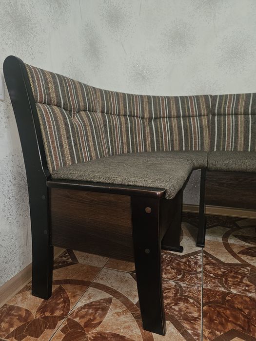 Продам кухонный диванчик