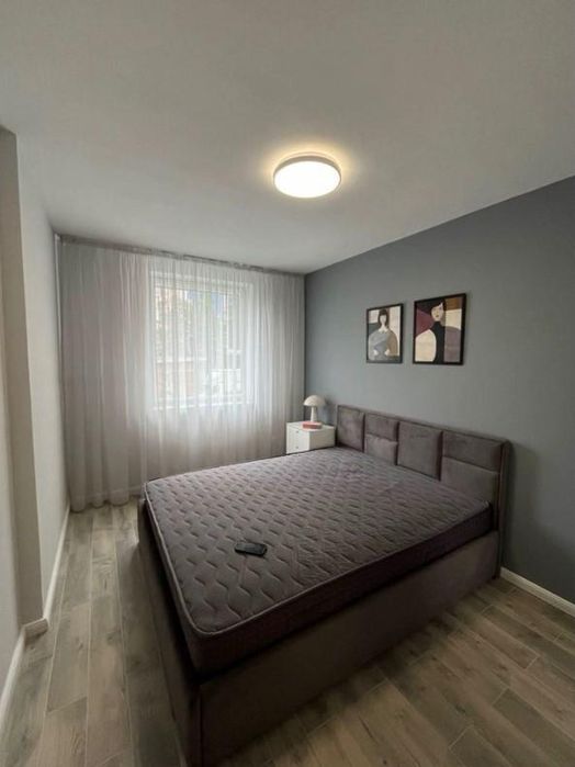 Дава се под наем Двустаен апартамент в София, Хладилника - 50 кв.м за 650 € - Снимка #3