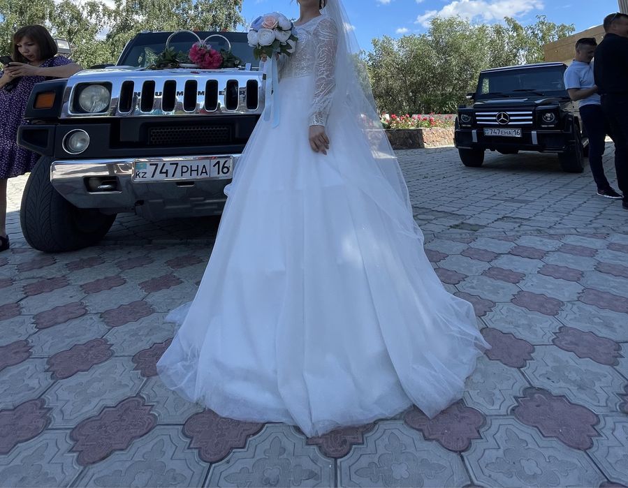 Продам свадебное платье