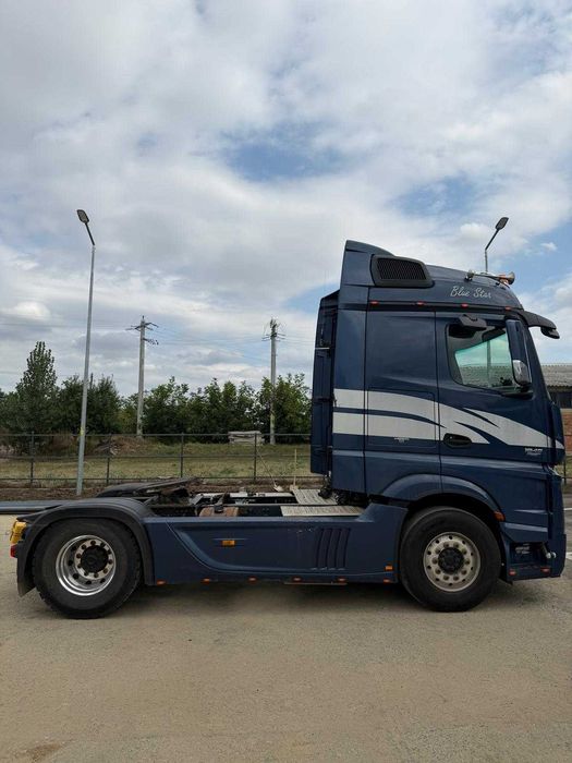 Mercedes-benz Actros