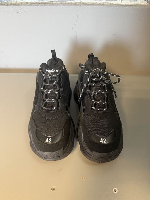 Balenciaga triple S