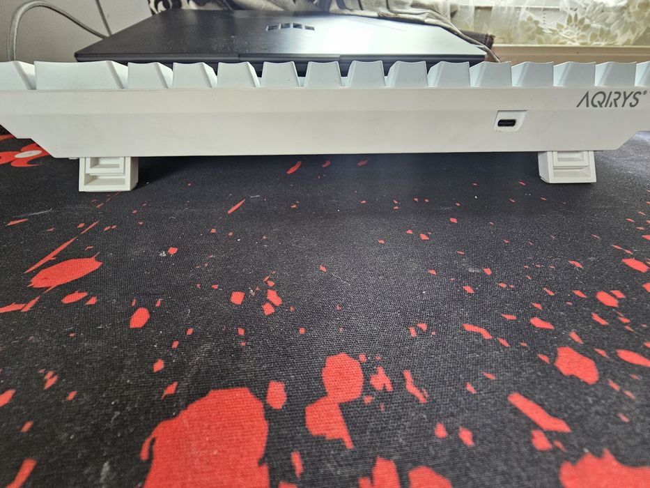 Tastatura de Gaming mecanica wireless/Bluetooth  Aqirys Mira RGB