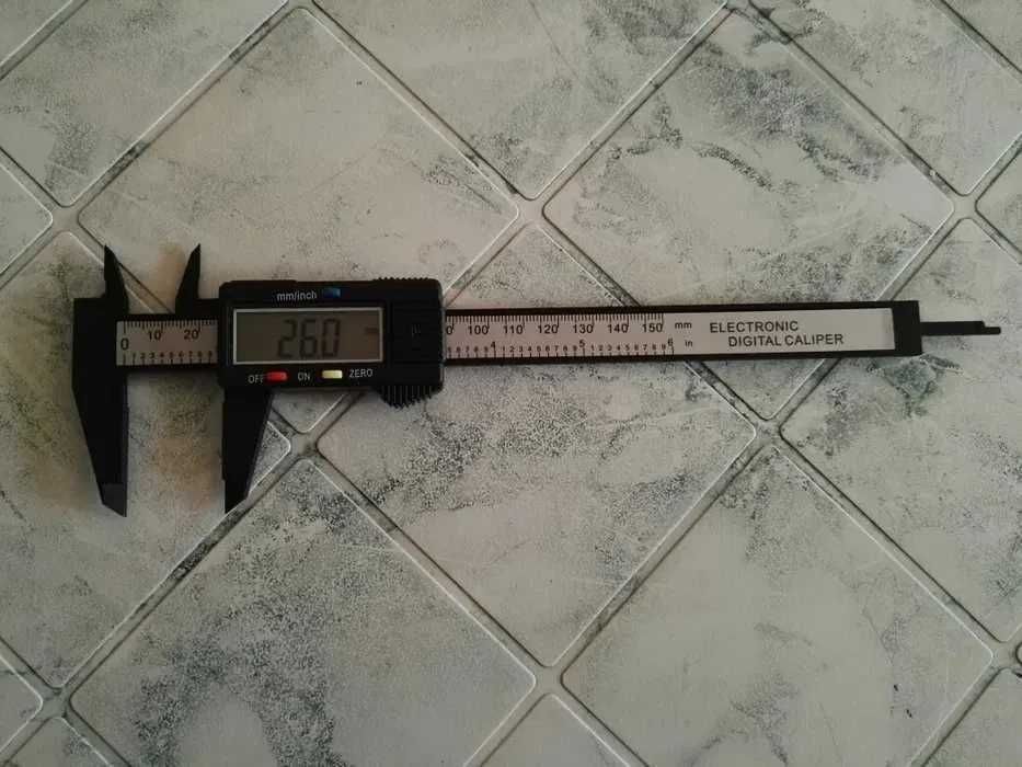 Шублер дигитален, 160мм, дълбокомер, дисплей, НОВ