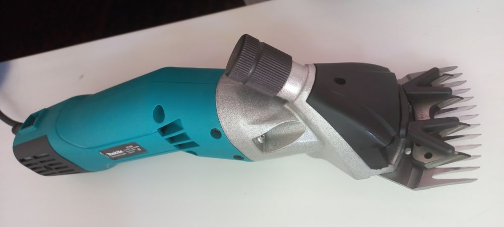 Quy yungini oladigan mashinka