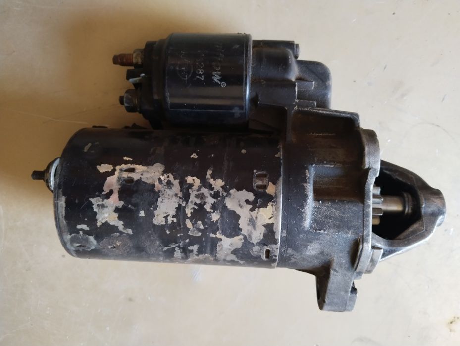 Продам стартер на AUDI C- 4, B-4