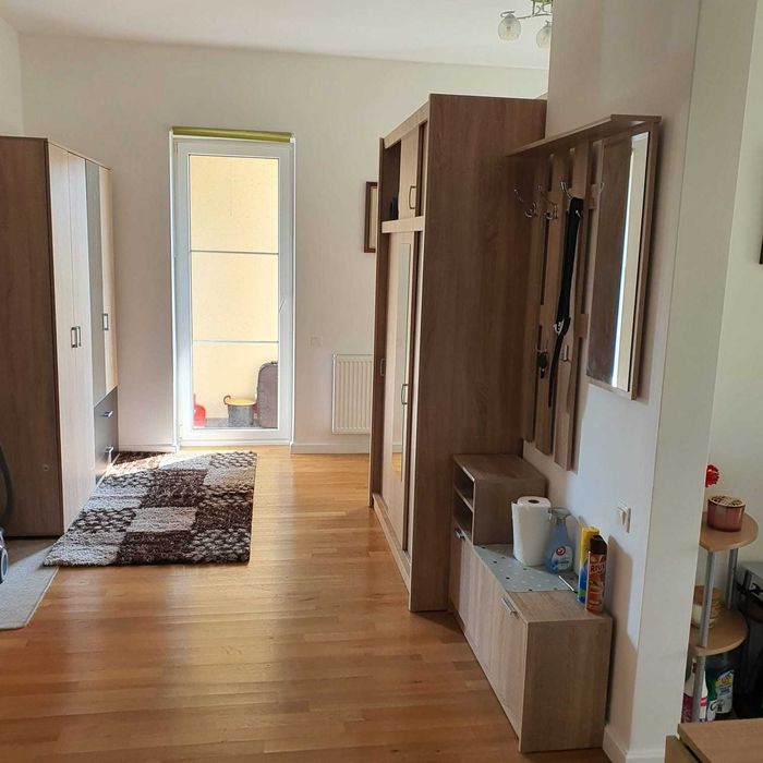 Inchiriez apartament studio cu garaj, Terra Gardens(str.Terra),Cluj N.
