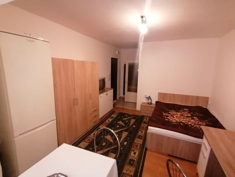 Inchiriez garsoniera str. Dej, Timisoara