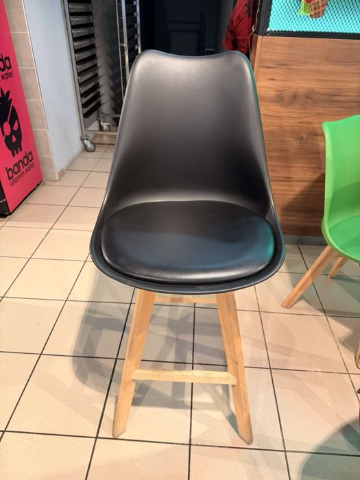 Бар стол - 12бр, добро състояние