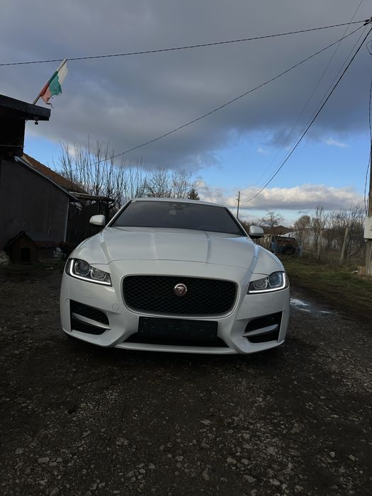 Jaguar XF R-SPORT 2.0 Navi Kamera
