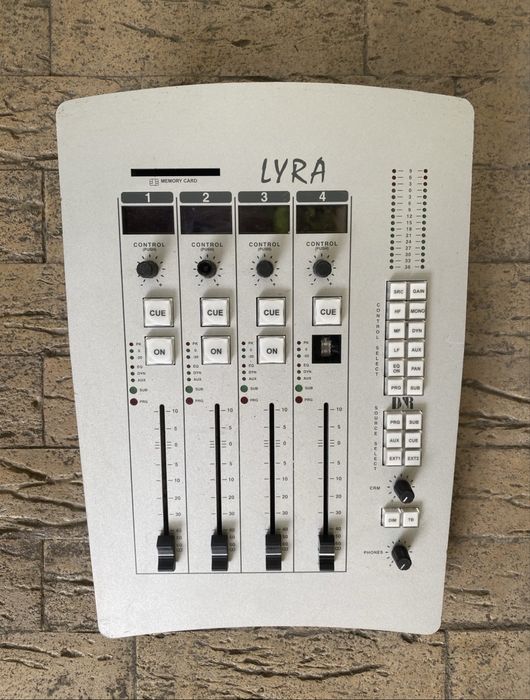 D&R Lyra / D&R phase