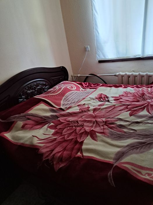 Шефонер, двуспальная кровать, комод, тумбочка(2)