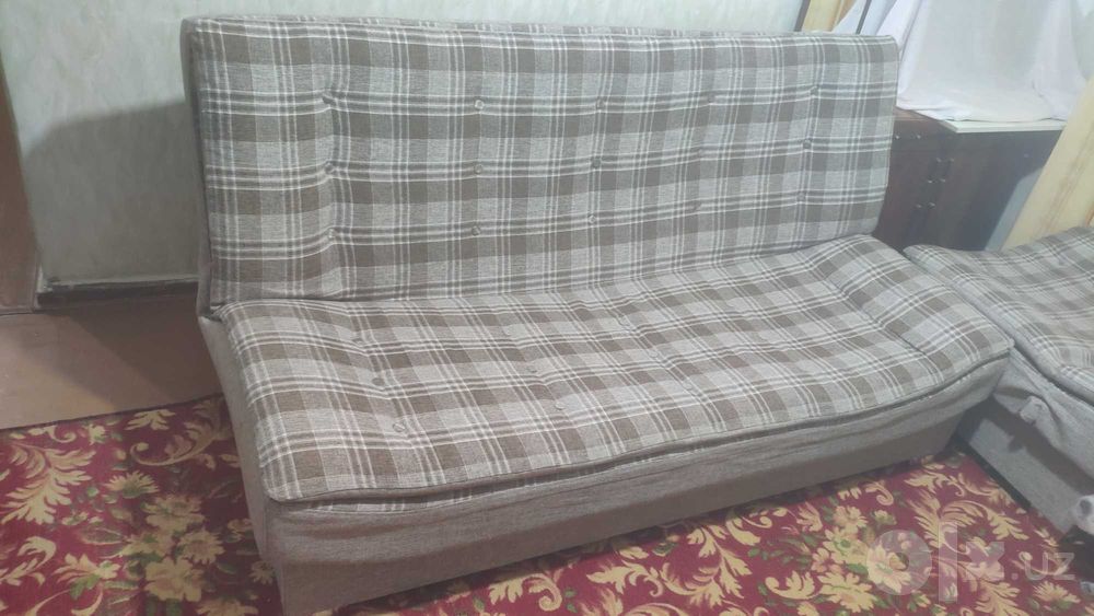 Продам диван и кресла