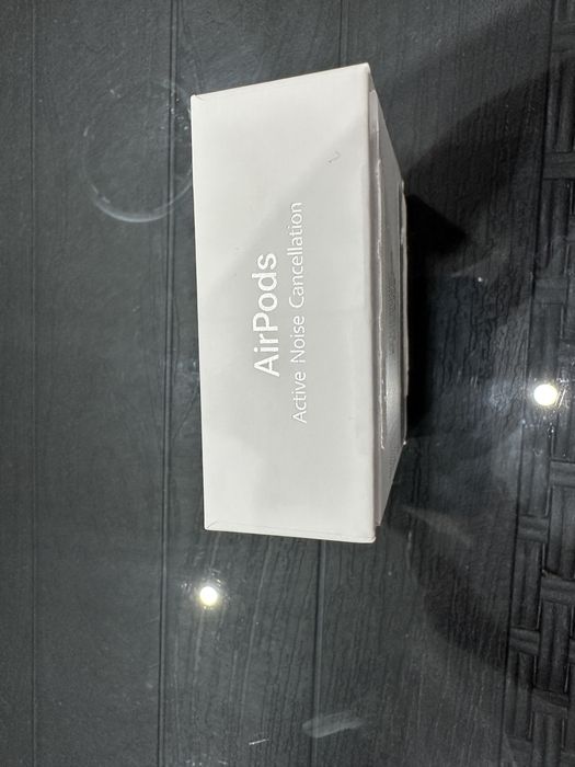 AirPods 4 Active Noise Cancellation