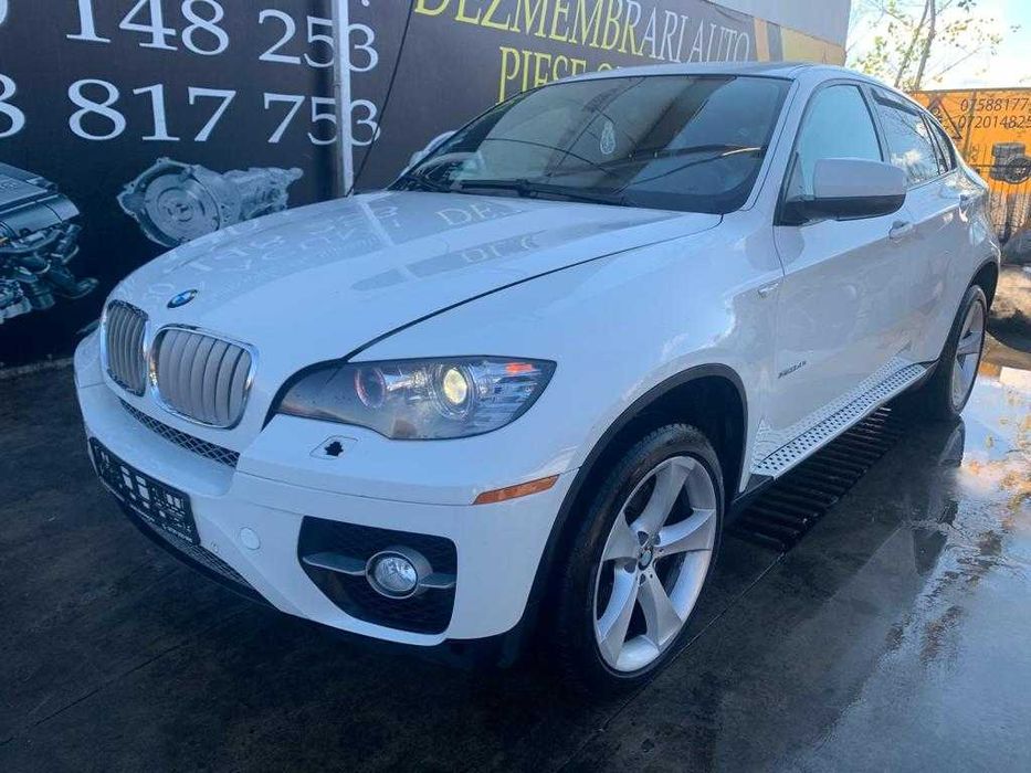 Dezmembrez bmw x6 e71 4.4 benzina/far x6/bara x6/capota x6/haion x6
