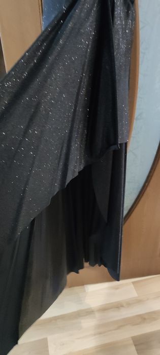 Официална рокля-черна