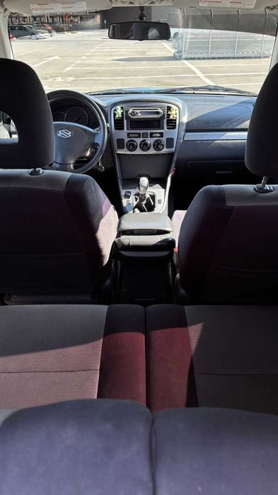 Suzuki Grand Vitara 2.0 TD 4x4 – 2 uși – reductor