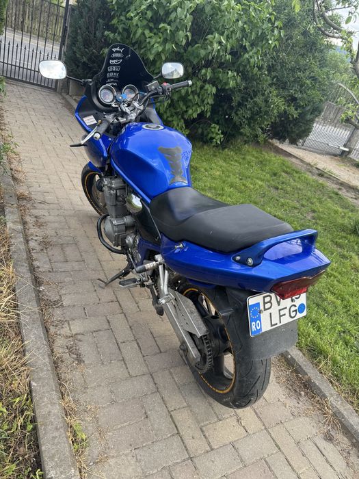 Suzuki Bandit 600s A2