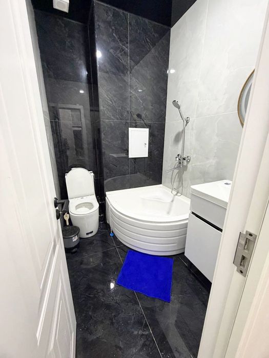 Яшнабад улица Иззат Новостройке продается квартира 2/2/8  56м2