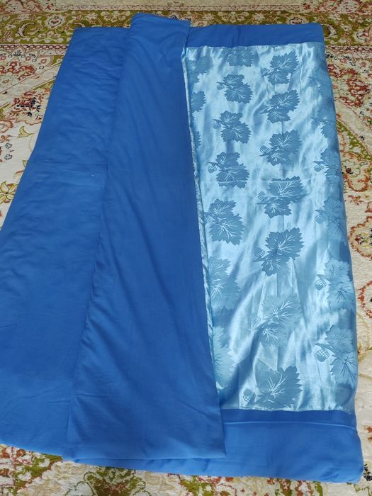Продам шерстьяная одеяло б/у. 1 спальная