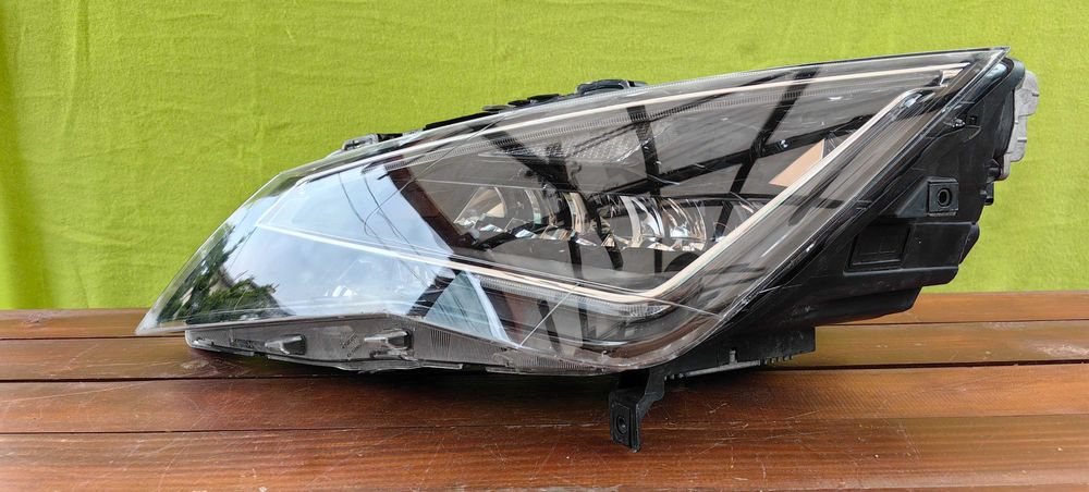 Ляв фар за Seat Leon Full LED / Сеат Леон Фул Лед