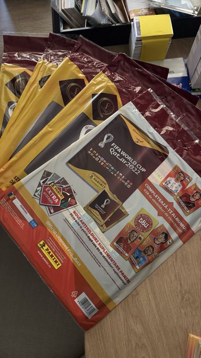 Album Panini World Cup Qatar 2022 in stare Mint  Albume disponibile: 5 bucati