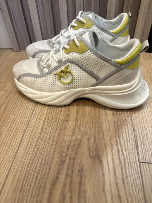 Дамски кецове Pinko!