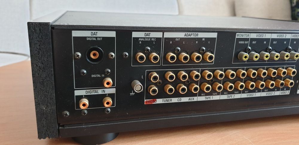 Sony TA E 77 ES - preamplificator
