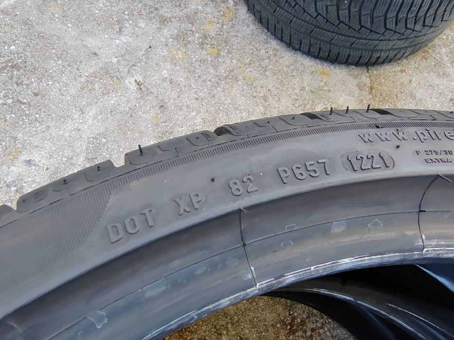 275/30/20 2бр.Pirelli Зимни гуми RSC